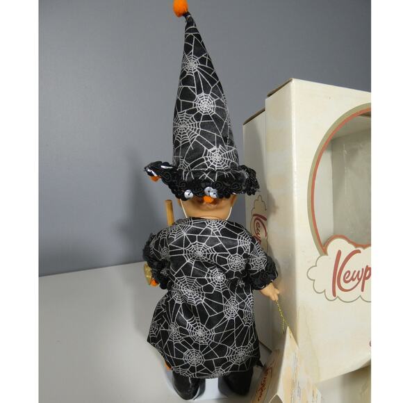 Vintage Effanbee Kewpie 8 Inch Doll Witch Spider Cape 2001 Authentication - Picture 4 of 6
